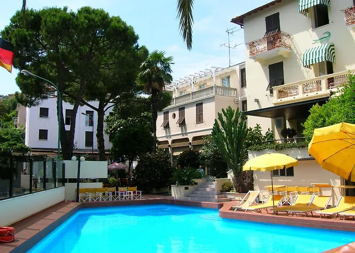 Coccodrillo Hotel & Apartments