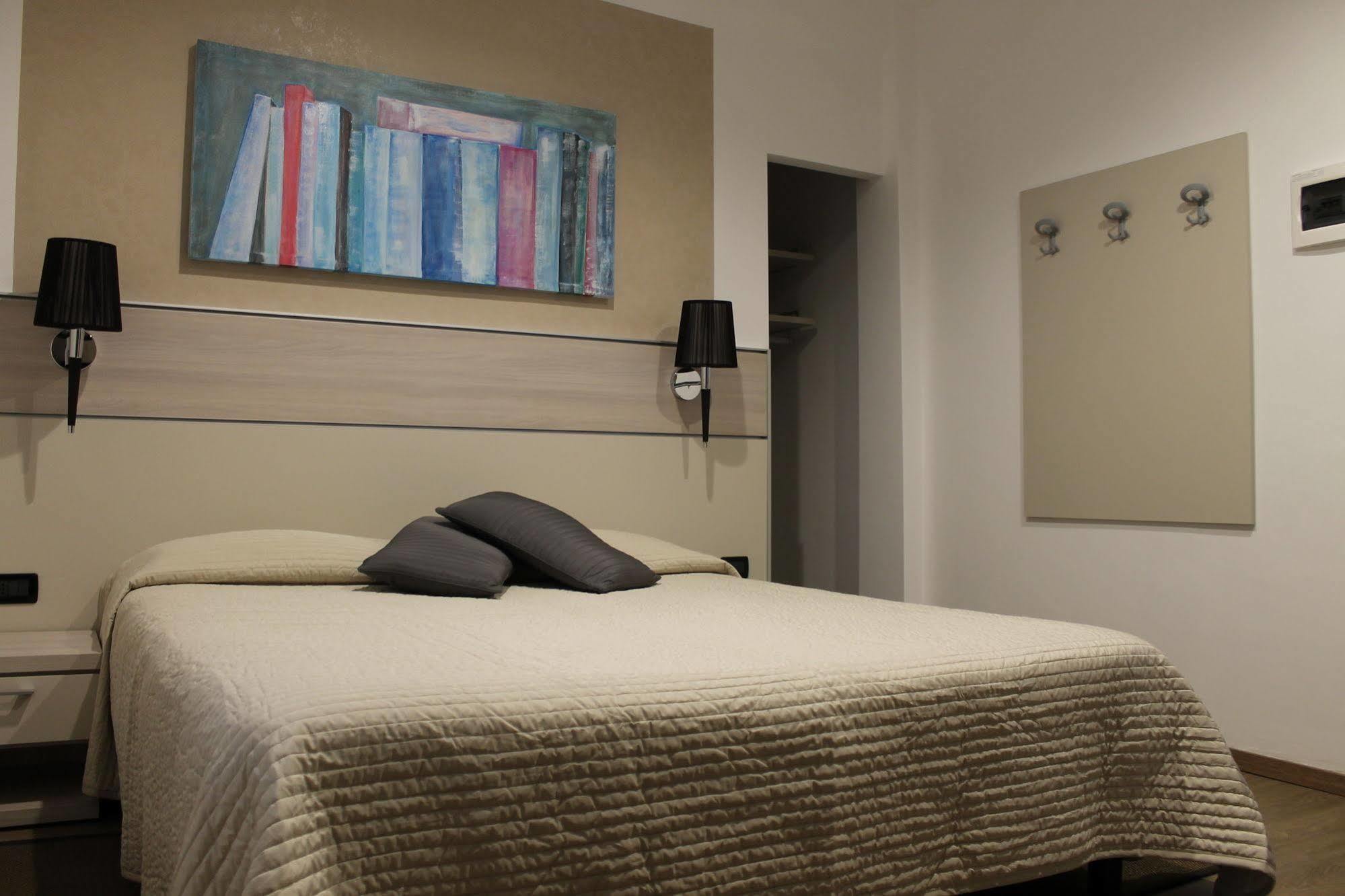 Hotel Coccodrillo Varazze